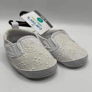 💚5 Carter's White Baby Shoes size 3-6 M NWT